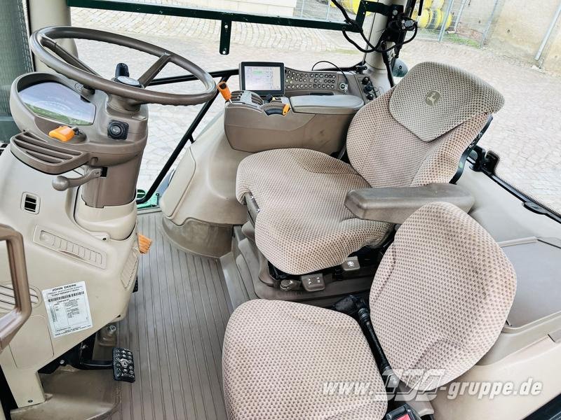 Traktor от тип John Deere 6210R, Gebrauchtmaschine в Sülzetal OT Altenweddingen (Снимка 9)