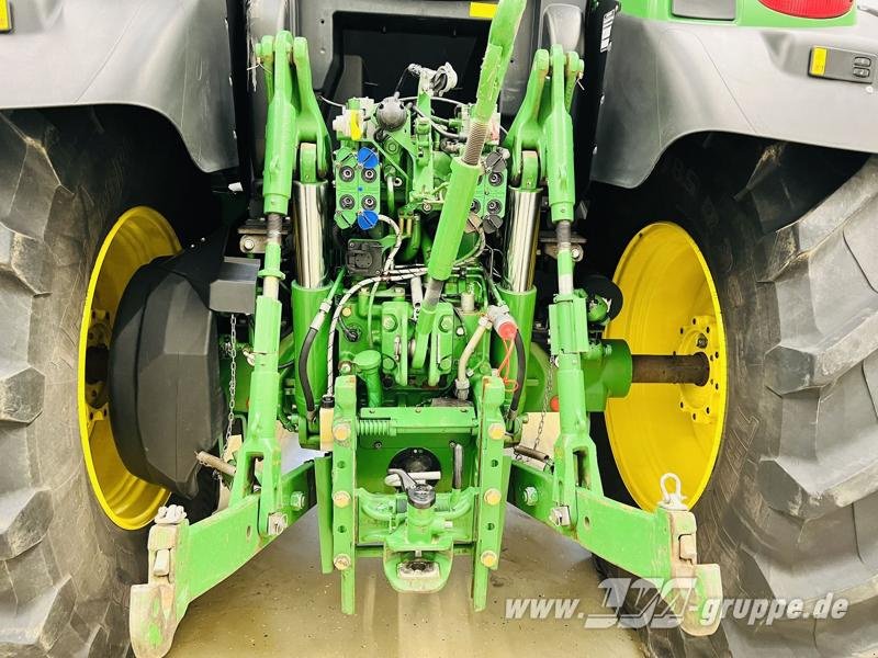 Traktor типа John Deere 6210R, Gebrauchtmaschine в Sülzetal OT Altenweddingen (Фотография 10)