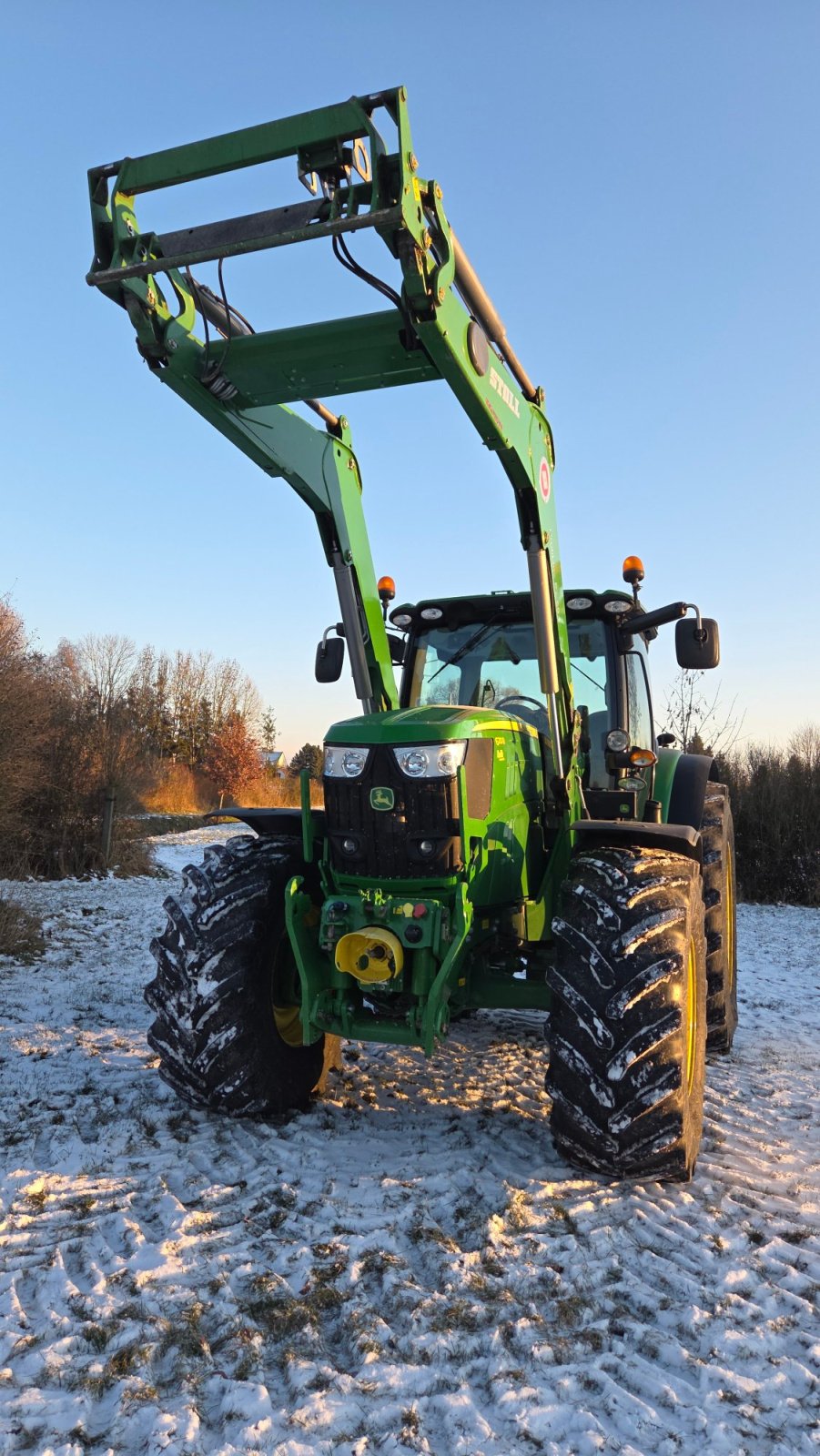 Traktor typu John Deere 6210R, Gebrauchtmaschine w Mertingen (Zdjęcie 2)