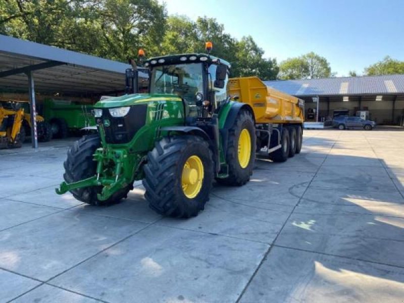 Traktor Türe ait John Deere 6215 R Autoquad 50 K, Gebrauchtmaschine içinde Sorée (resim 3)