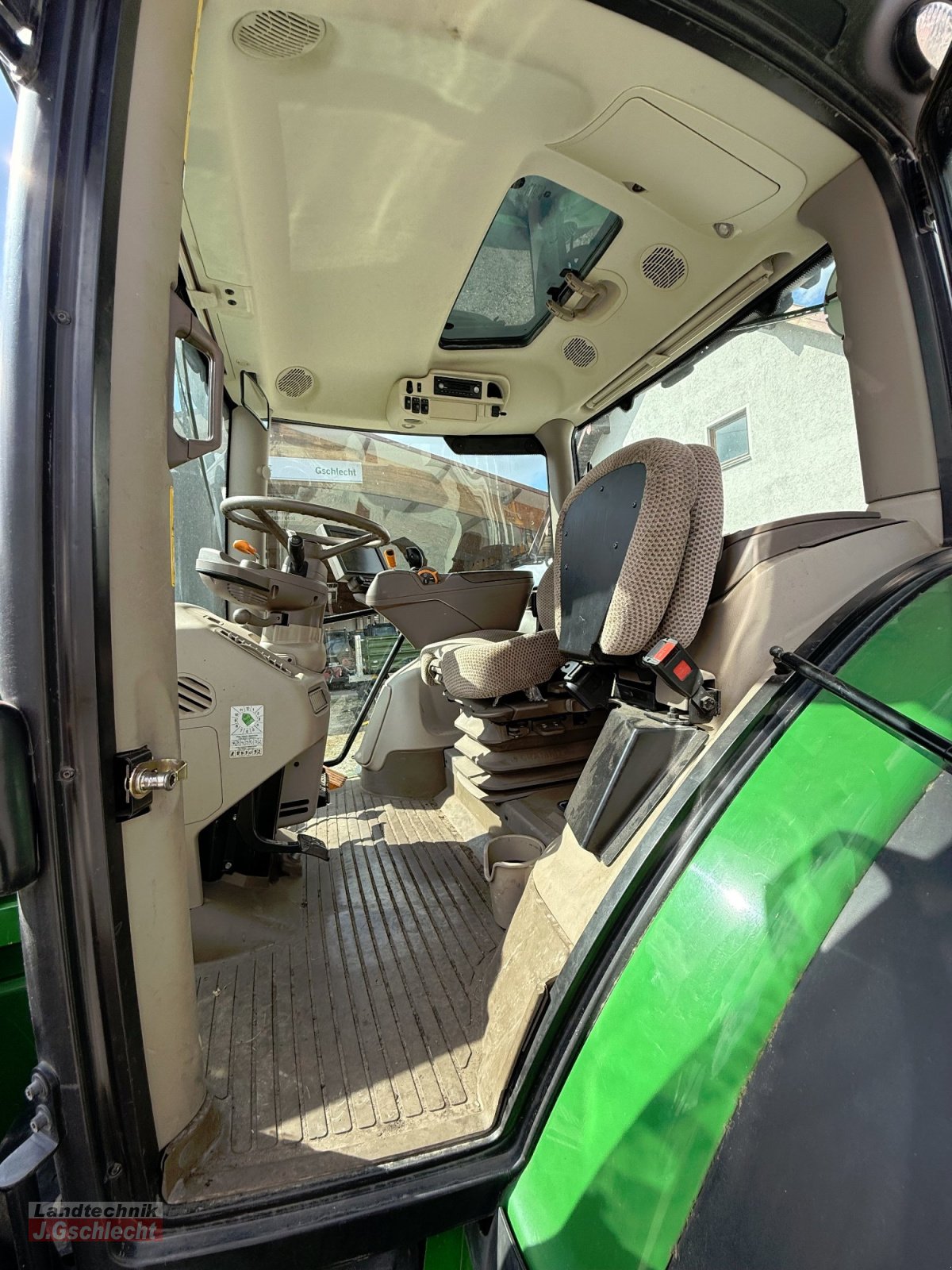 Traktor типа John Deere 6215 R mit Frontlader, Gebrauchtmaschine в Mühldorf (Фотография 27)