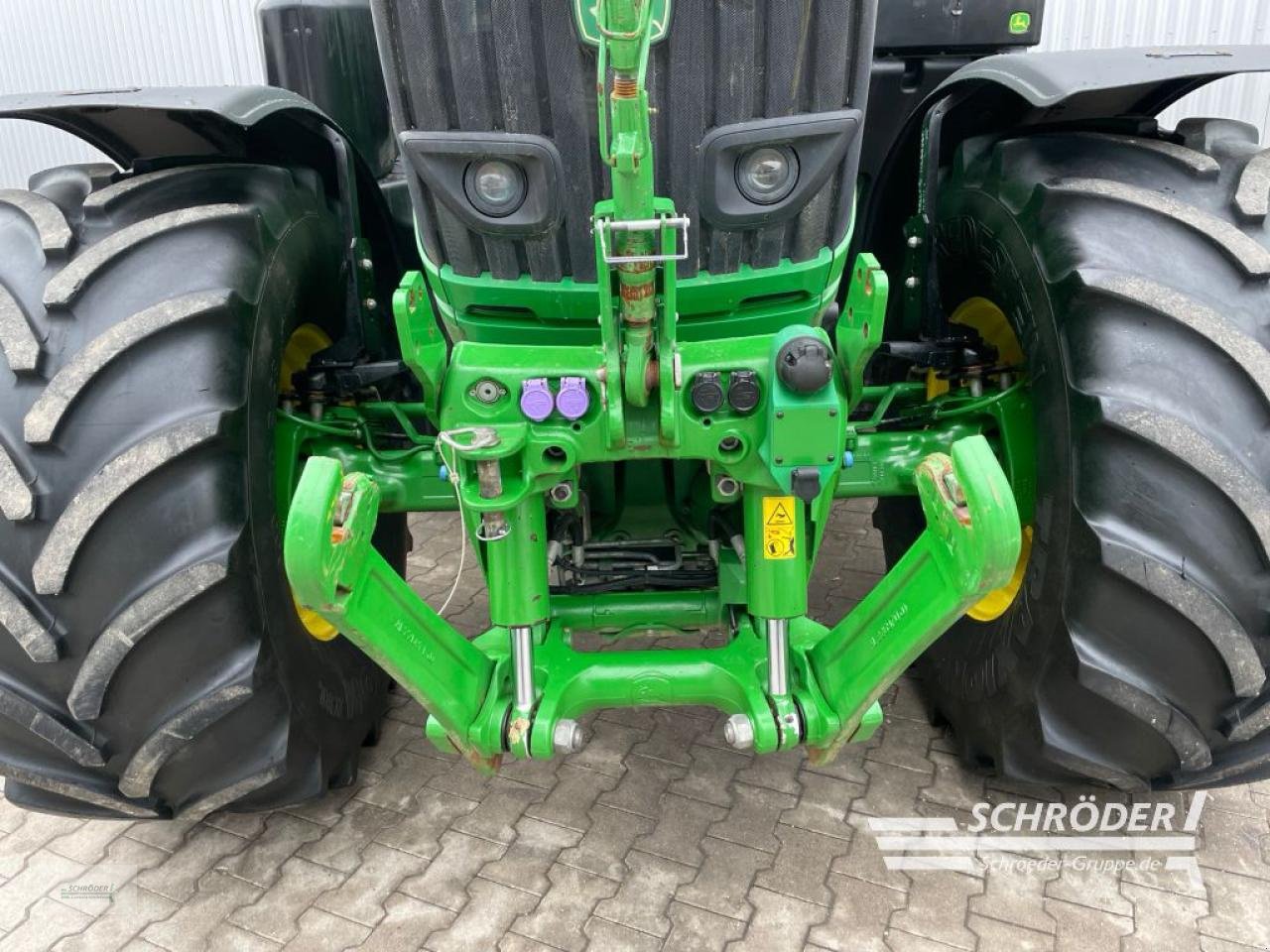 Traktor van het type John Deere 6215 R ULTIMATE, Gebrauchtmaschine in Wildeshausen (Foto 8)