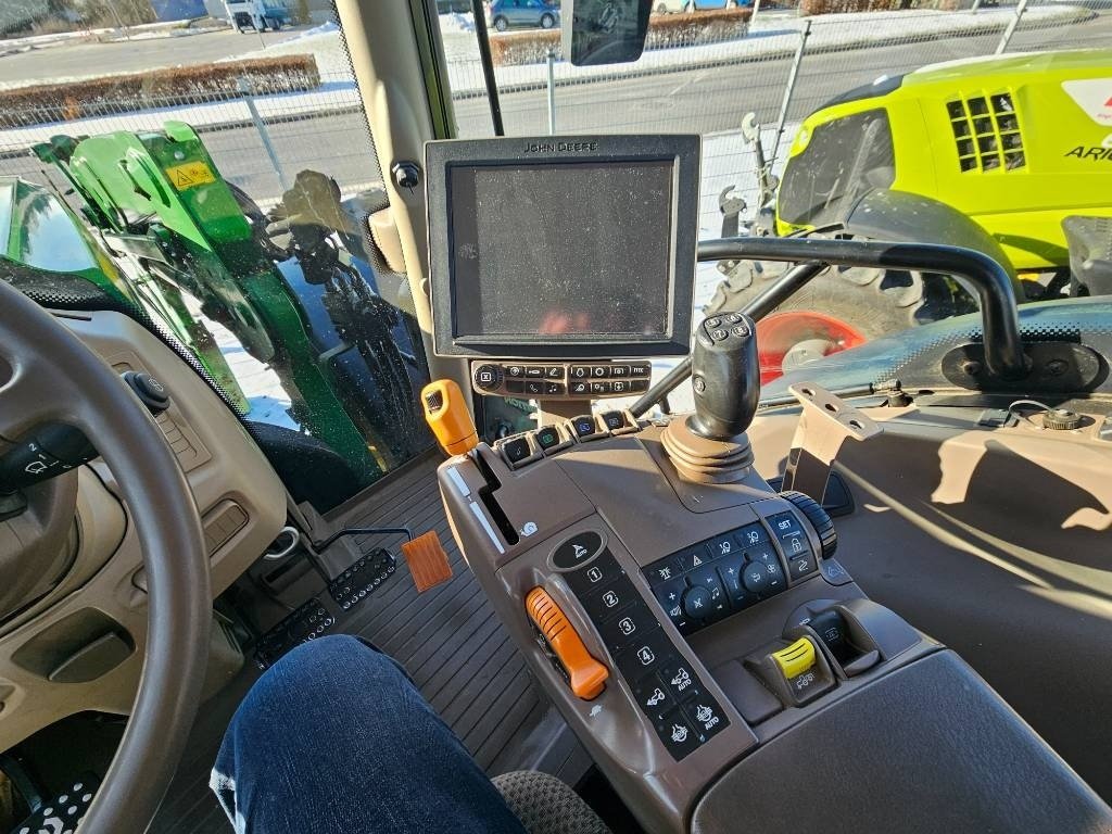 Traktor tipa John Deere 6215 R, Gebrauchtmaschine u Ringe (Slika 19)