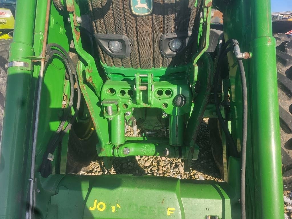 Traktor tipa John Deere 6215 R, Gebrauchtmaschine u Ringe (Slika 7)