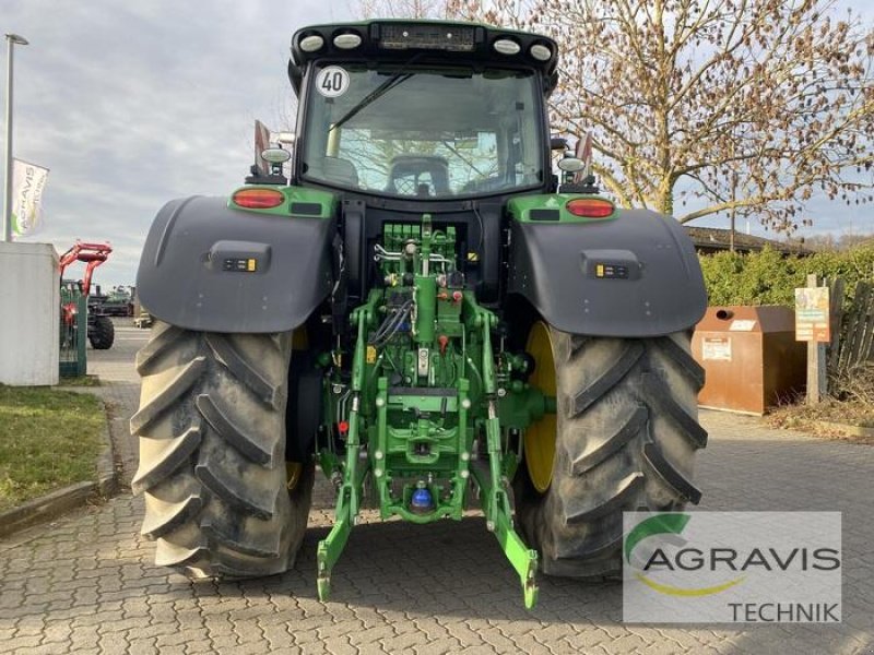 Traktor типа John Deere 6215 R, Gebrauchtmaschine в Barsinghausen-Göxe (Фотография 4)