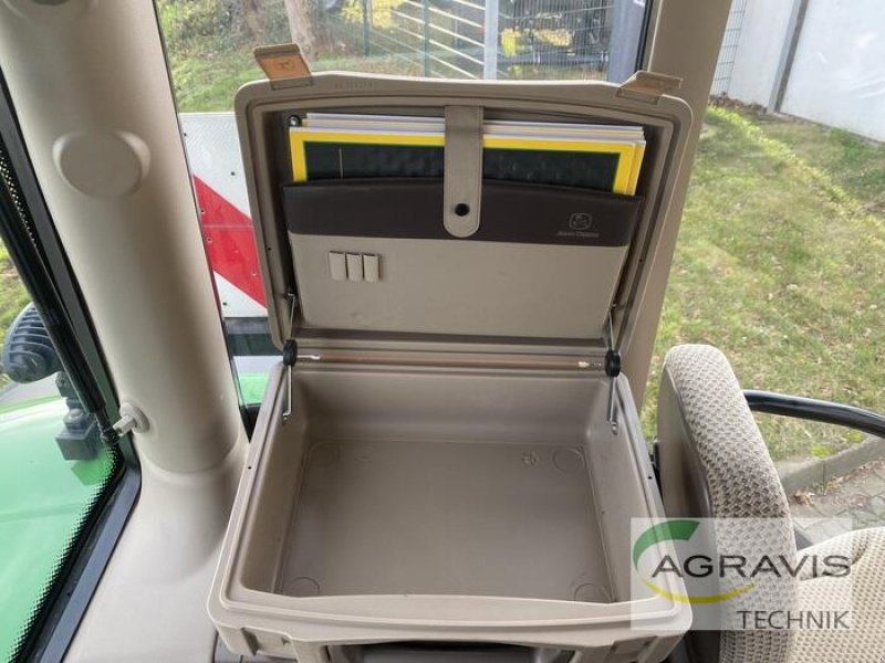 Traktor типа John Deere 6215 R, Gebrauchtmaschine в Barsinghausen-Göxe (Фотография 20)