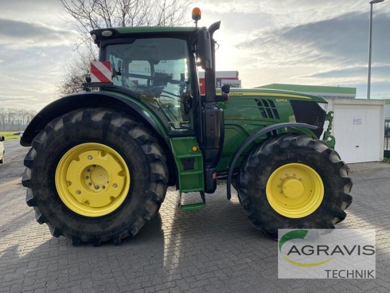 Traktor типа John Deere 6215 R, Gebrauchtmaschine в Barsinghausen-Göxe (Фотография 7)