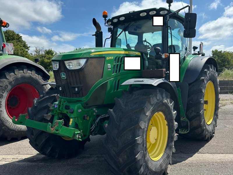 Traktor des Typs John Deere 6215 R, Gebrauchtmaschine in Süderlügum (Bild 1)