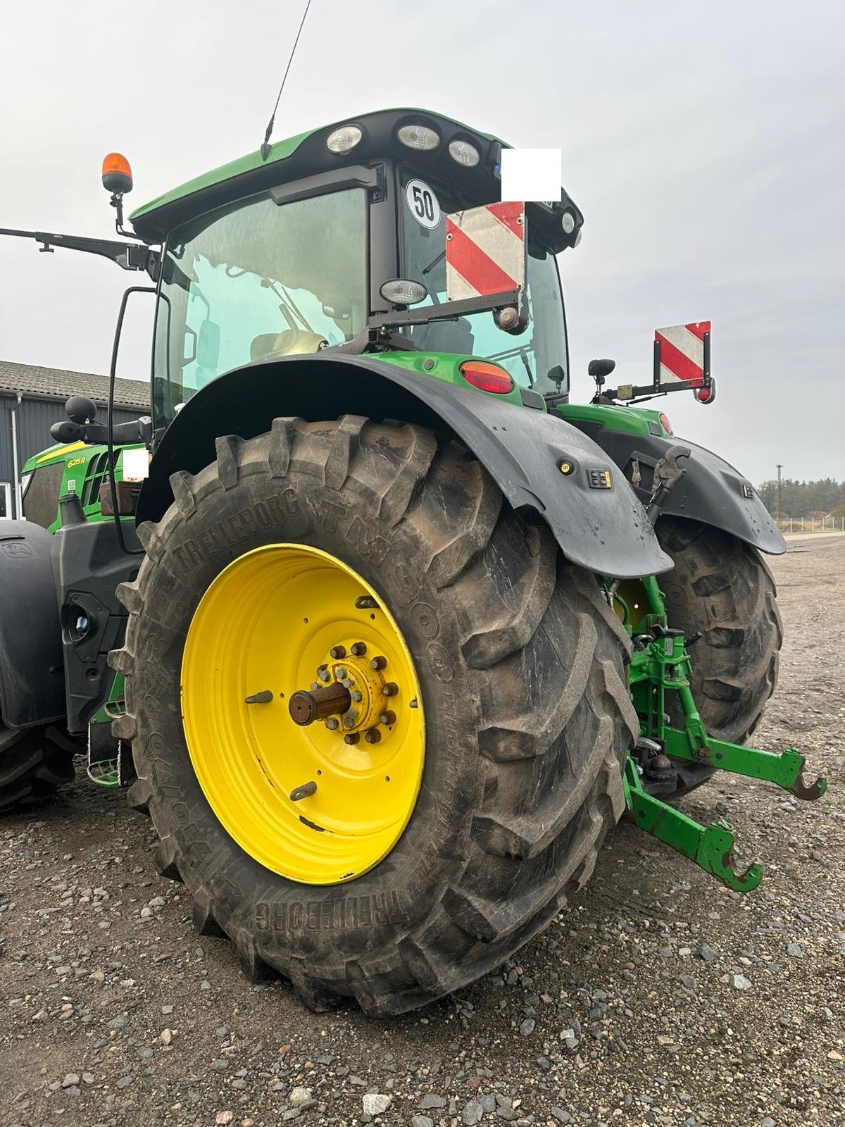 Traktor типа John Deere 6215 R, Gebrauchtmaschine в Süderlügum (Фотография 5)