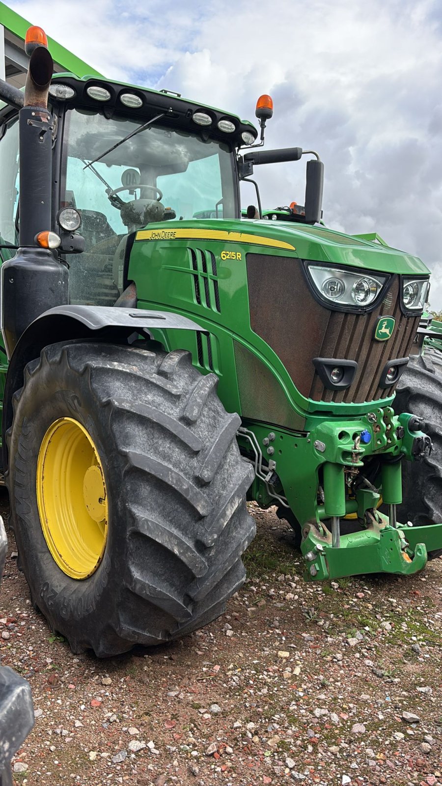 Traktor Türe ait John Deere 6215 R, Gebrauchtmaschine içinde Lohe-Rickelshof (resim 2)