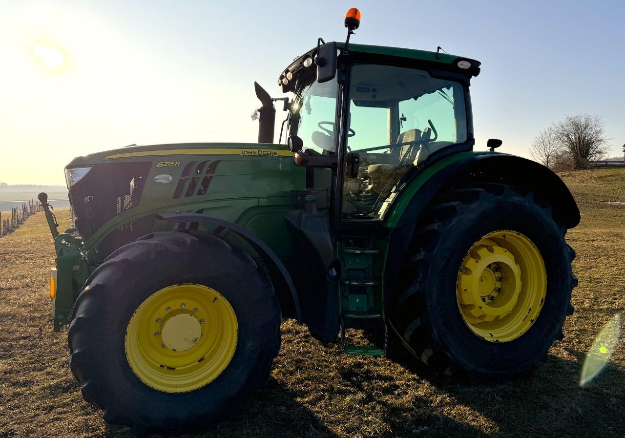 Traktor du type John Deere 6215 R, Gebrauchtmaschine en Könnern (Photo 2)