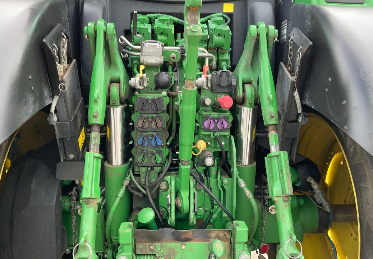 Traktor a típus John Deere 6215 R, Gebrauchtmaschine ekkor: Zwettl (Kép 11)