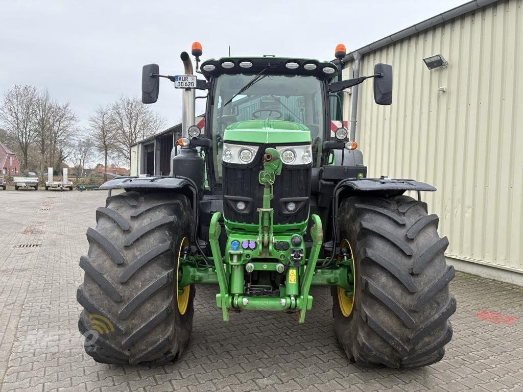 Traktor des Typs John Deere 6215 R, Gebrauchtmaschine in Aurich (Bild 12)