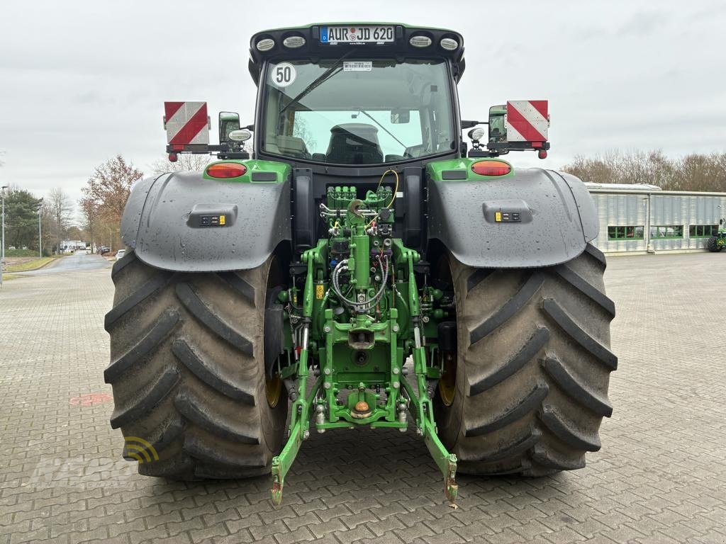 Traktor des Typs John Deere 6215 R, Gebrauchtmaschine in Aurich (Bild 13)
