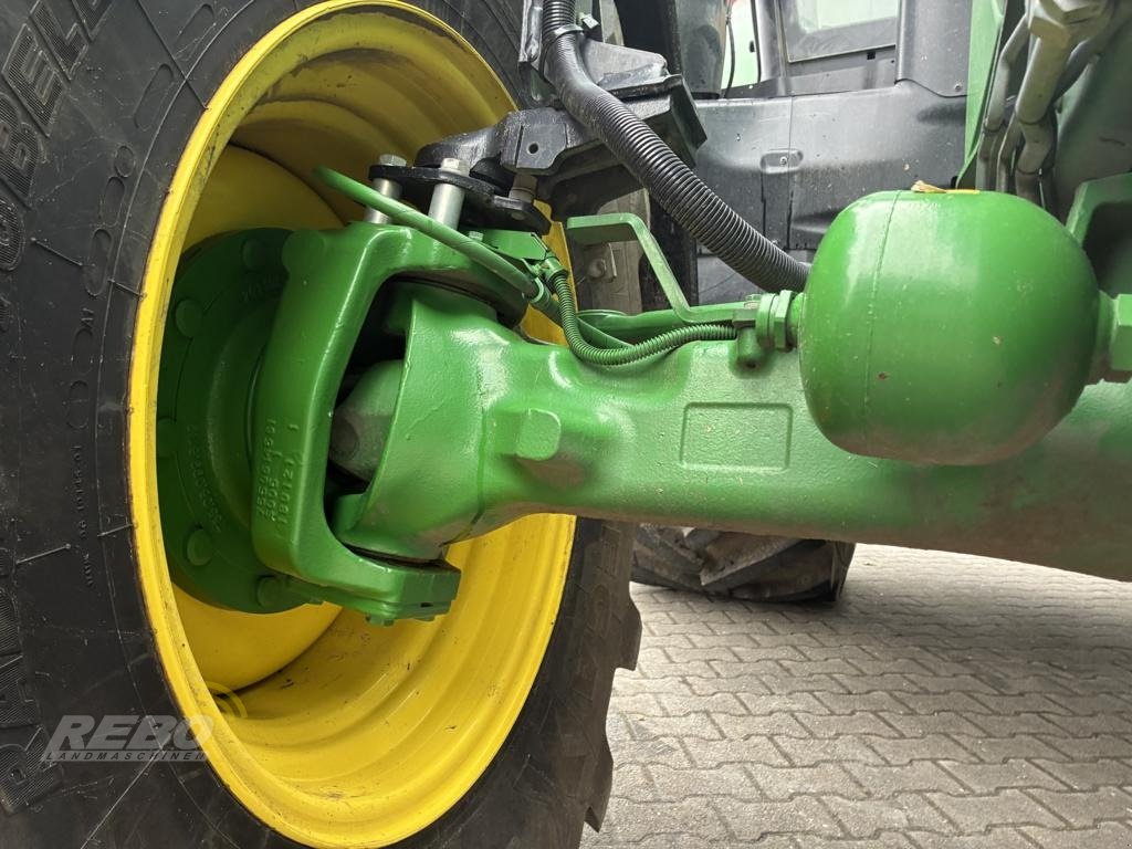 Traktor des Typs John Deere 6215 R, Gebrauchtmaschine in Aurich (Bild 15)