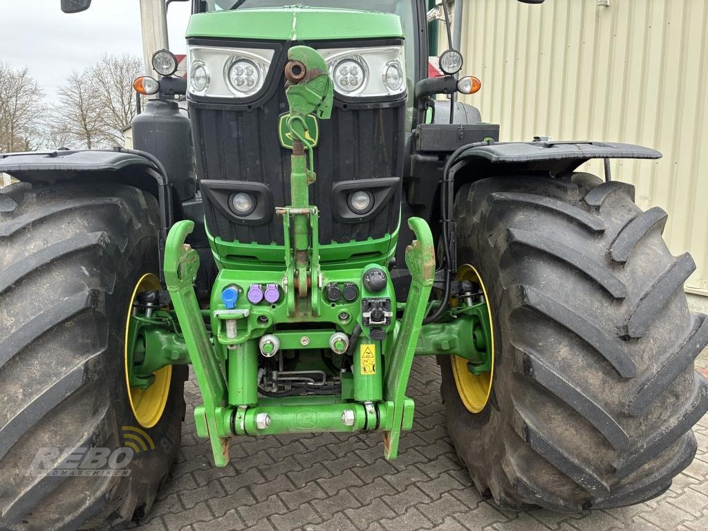 Traktor des Typs John Deere 6215 R, Gebrauchtmaschine in Aurich (Bild 19)