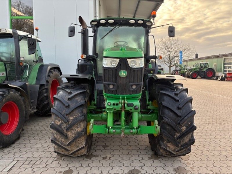 Traktor des Typs John Deere 6215 R, Gebrauchtmaschine in Preetz (Bild 3)