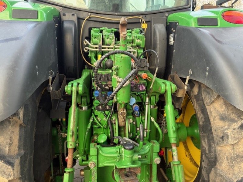 Traktor des Typs John Deere 6215 R, Gebrauchtmaschine in Preetz (Bild 5)