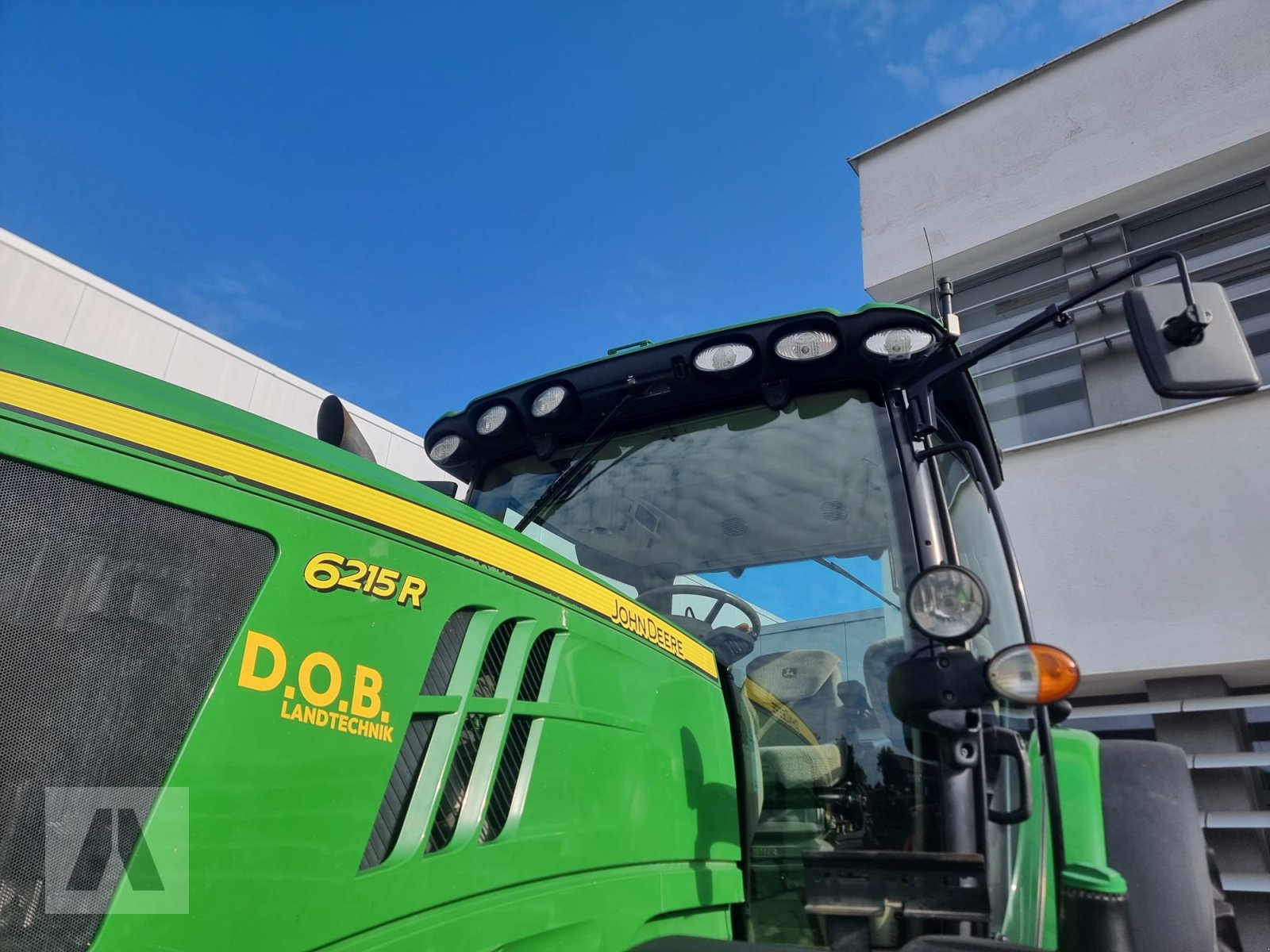 Traktor typu John Deere 6215R 6215 R, Gebrauchtmaschine v Regensburg (Obrázek 5)