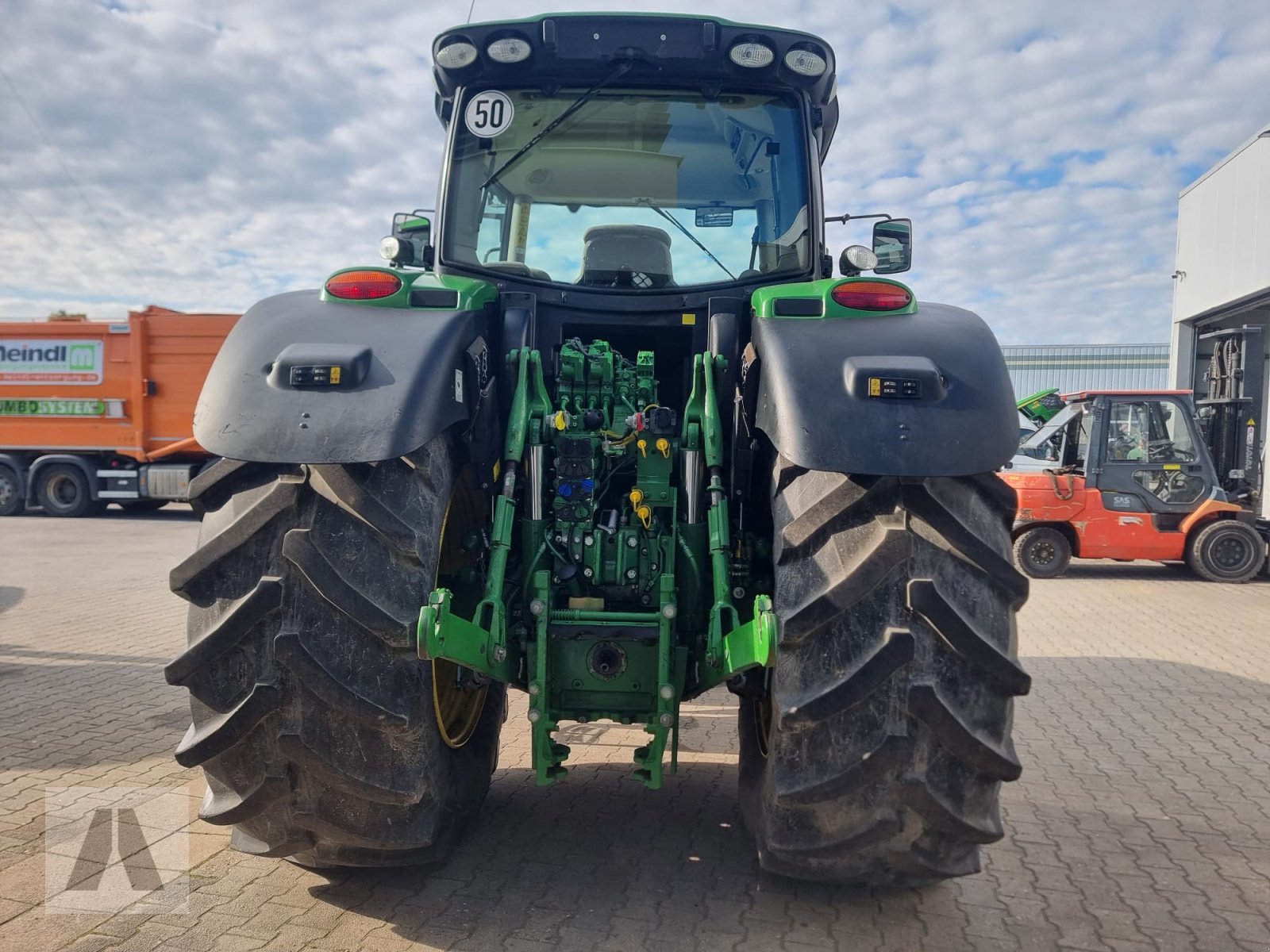 Traktor typu John Deere 6215R 6215 R, Gebrauchtmaschine v Regensburg (Obrázek 8)