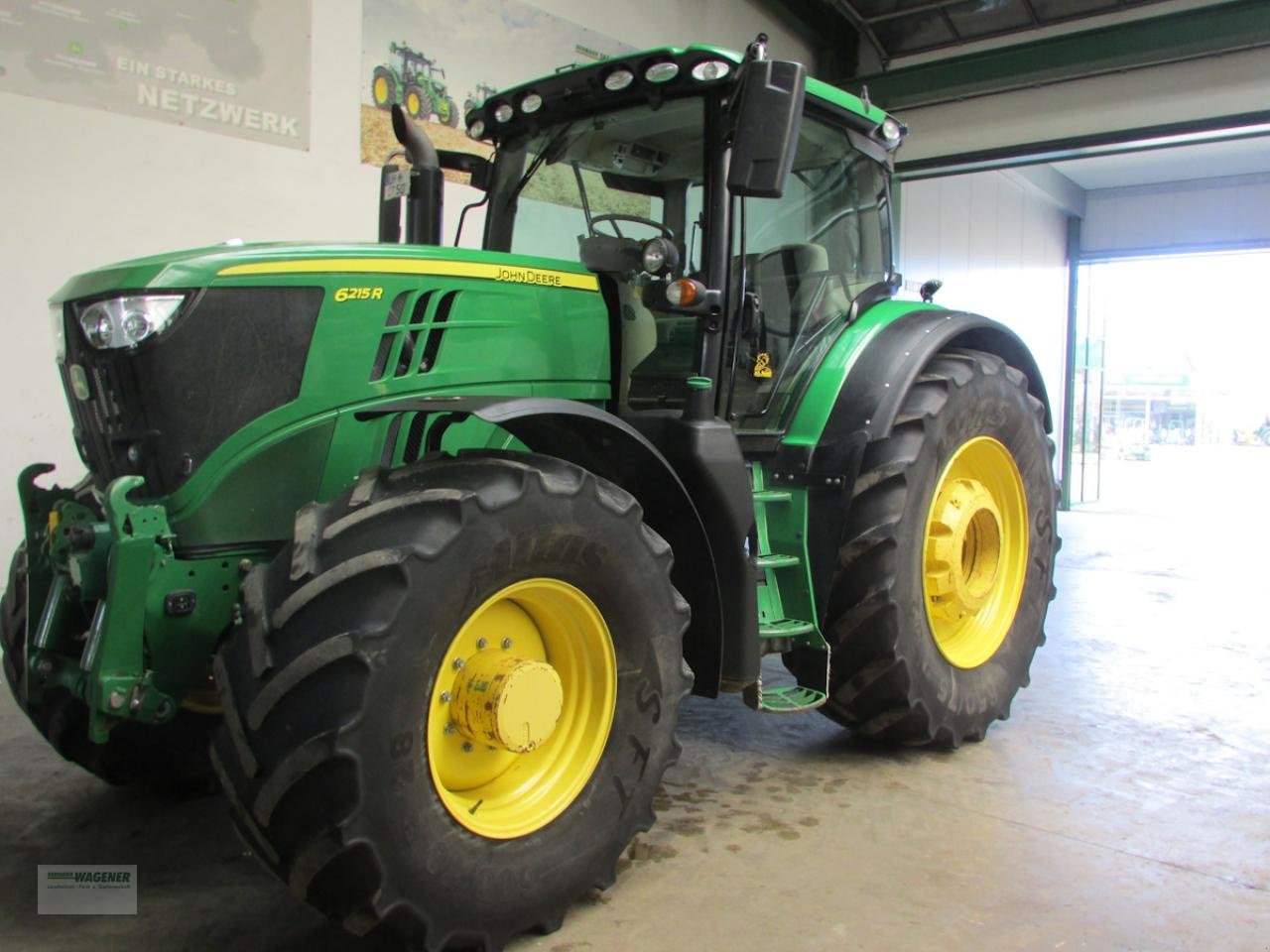 Traktor Türe ait John Deere 6215R  AP50, Gebrauchtmaschine içinde Bad Wildungen - Wega (resim 1)