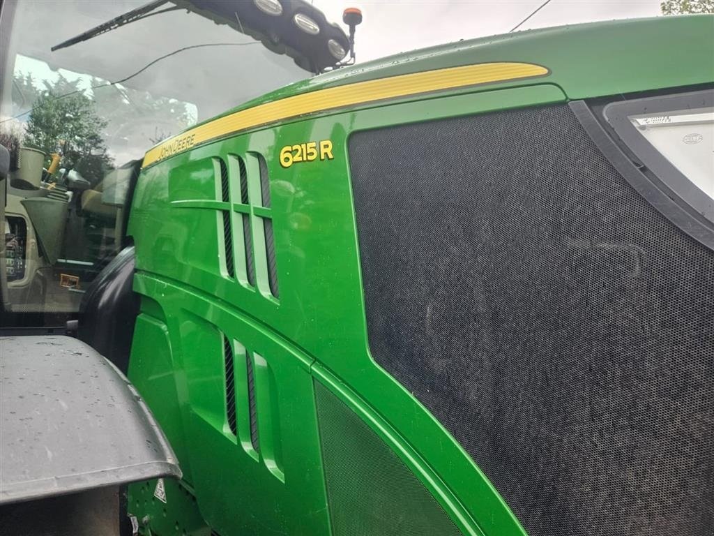 Traktor of the type John Deere 6215R Front PTO. Front Lift. Affjedret foraksel og kabine. Power Beyond. Mange på lager!!!, Gebrauchtmaschine in Kolding (Picture 12)