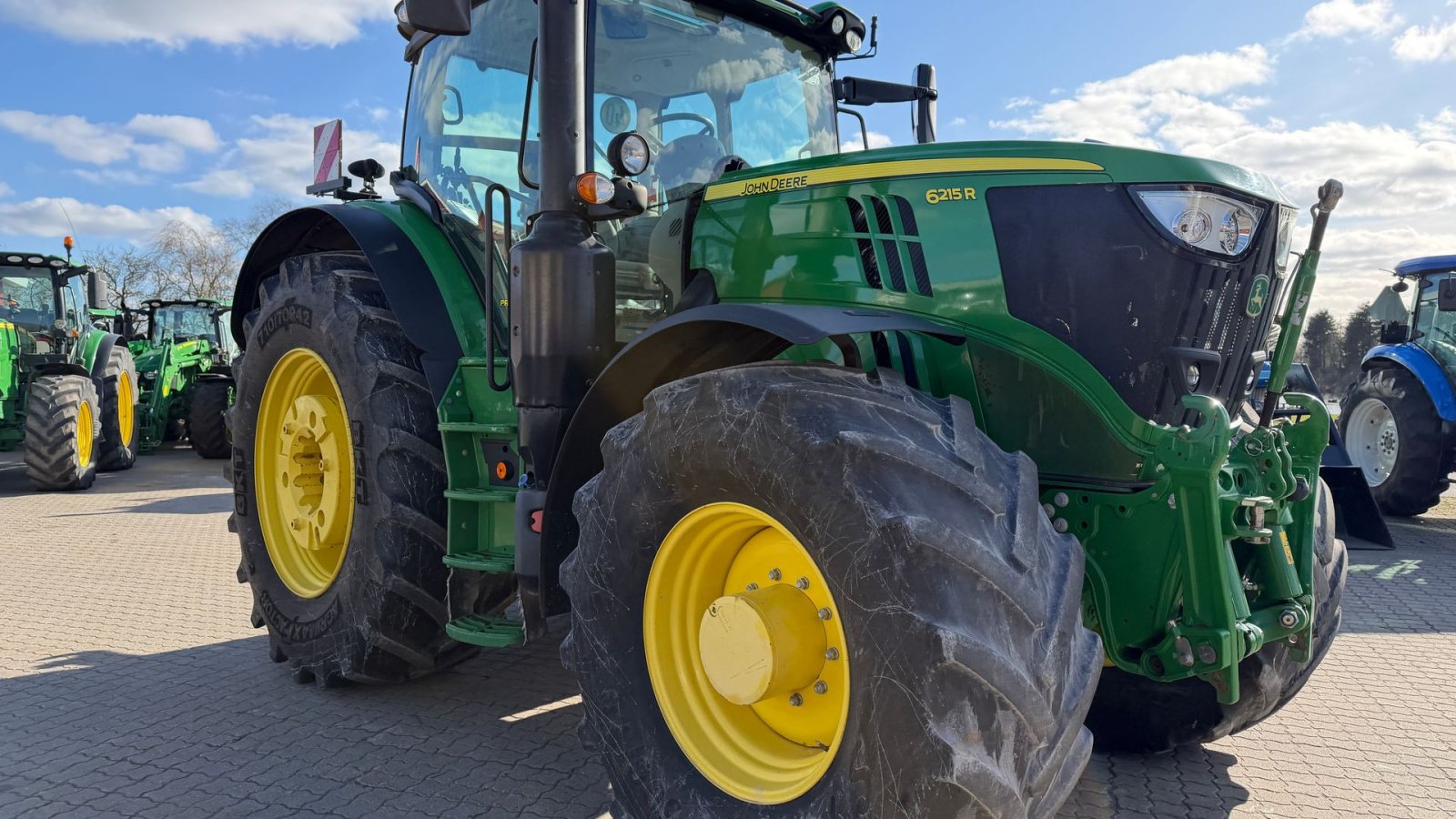 Traktor Türe ait John Deere 6215R KUN 5100 TIMER!, Gebrauchtmaschine içinde Nørager (resim 8)