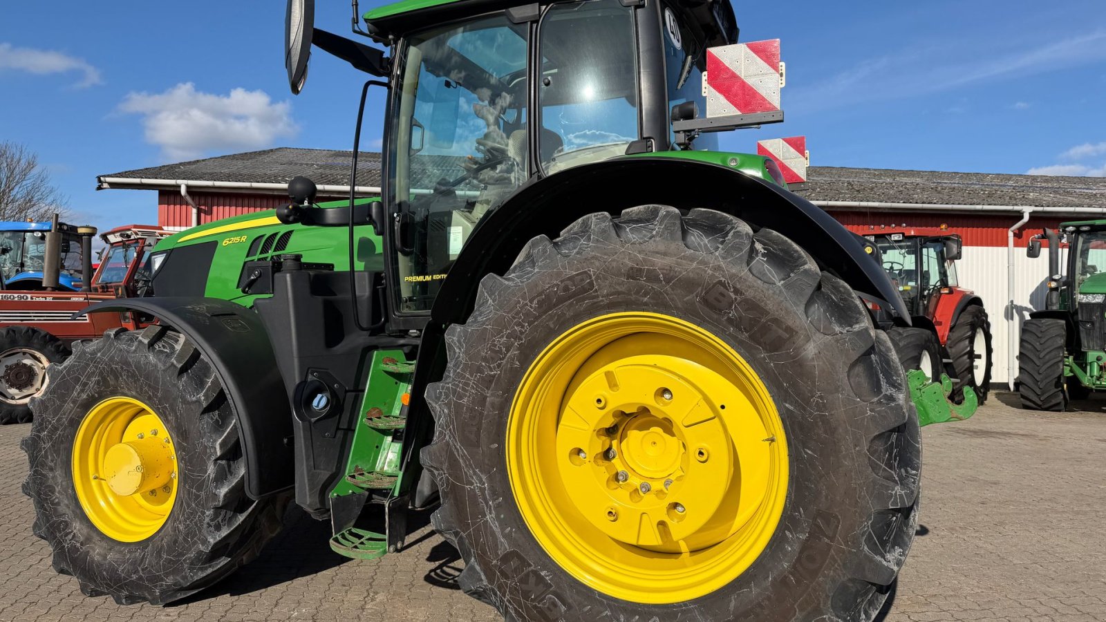 Traktor Türe ait John Deere 6215R KUN 5100 TIMER!, Gebrauchtmaschine içinde Nørager (resim 5)