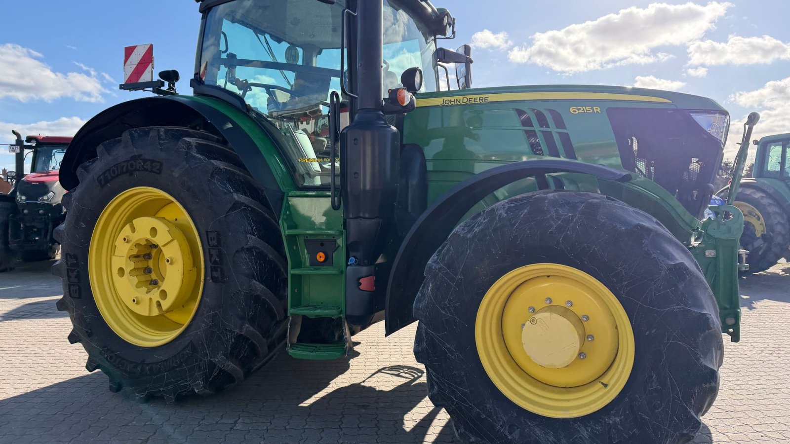 Traktor Türe ait John Deere 6215R KUN 5100 TIMER!, Gebrauchtmaschine içinde Nørager (resim 9)