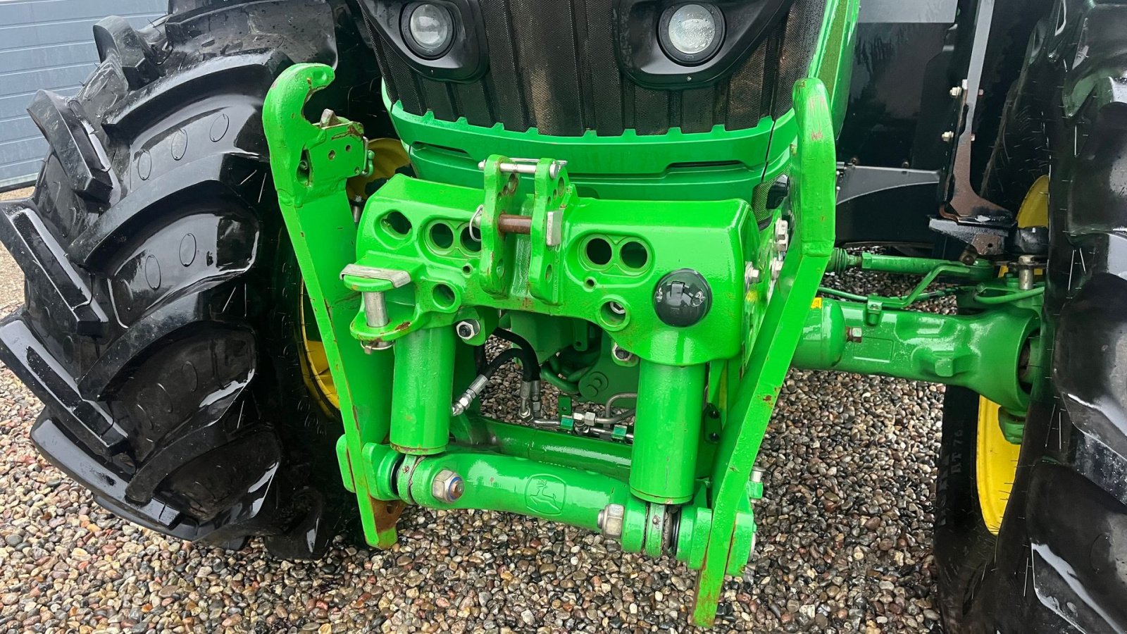 Traktor del tipo John Deere 6215R Med frontlift, Gebrauchtmaschine en Lintrup (Imagen 4)