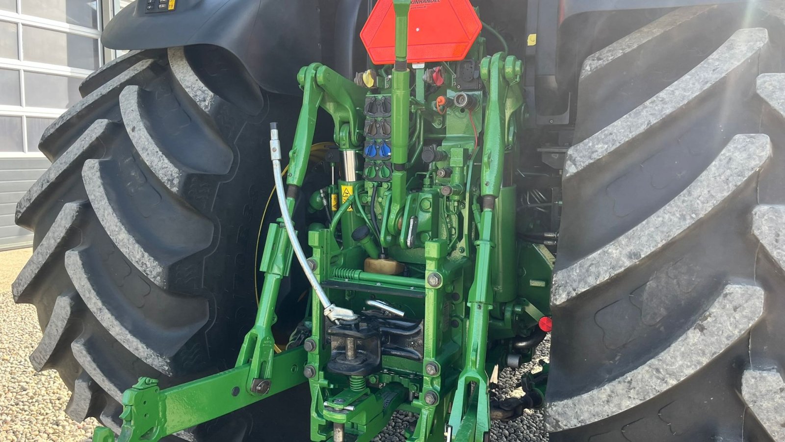 Traktor tipa John Deere 6215R Med frontlift, Gebrauchtmaschine u Lintrup (Slika 13)