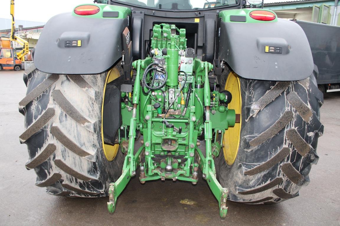 Traktor typu John Deere 6215R - Nr.: 086, Gebrauchtmaschine v Regensburg (Obrázek 9)