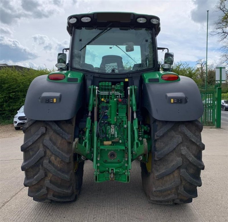 Traktor typu John Deere 6215R SOLGT!!! Command Arm. Premium og Comfort pakke., Gebrauchtmaschine v Kolding (Obrázek 9)