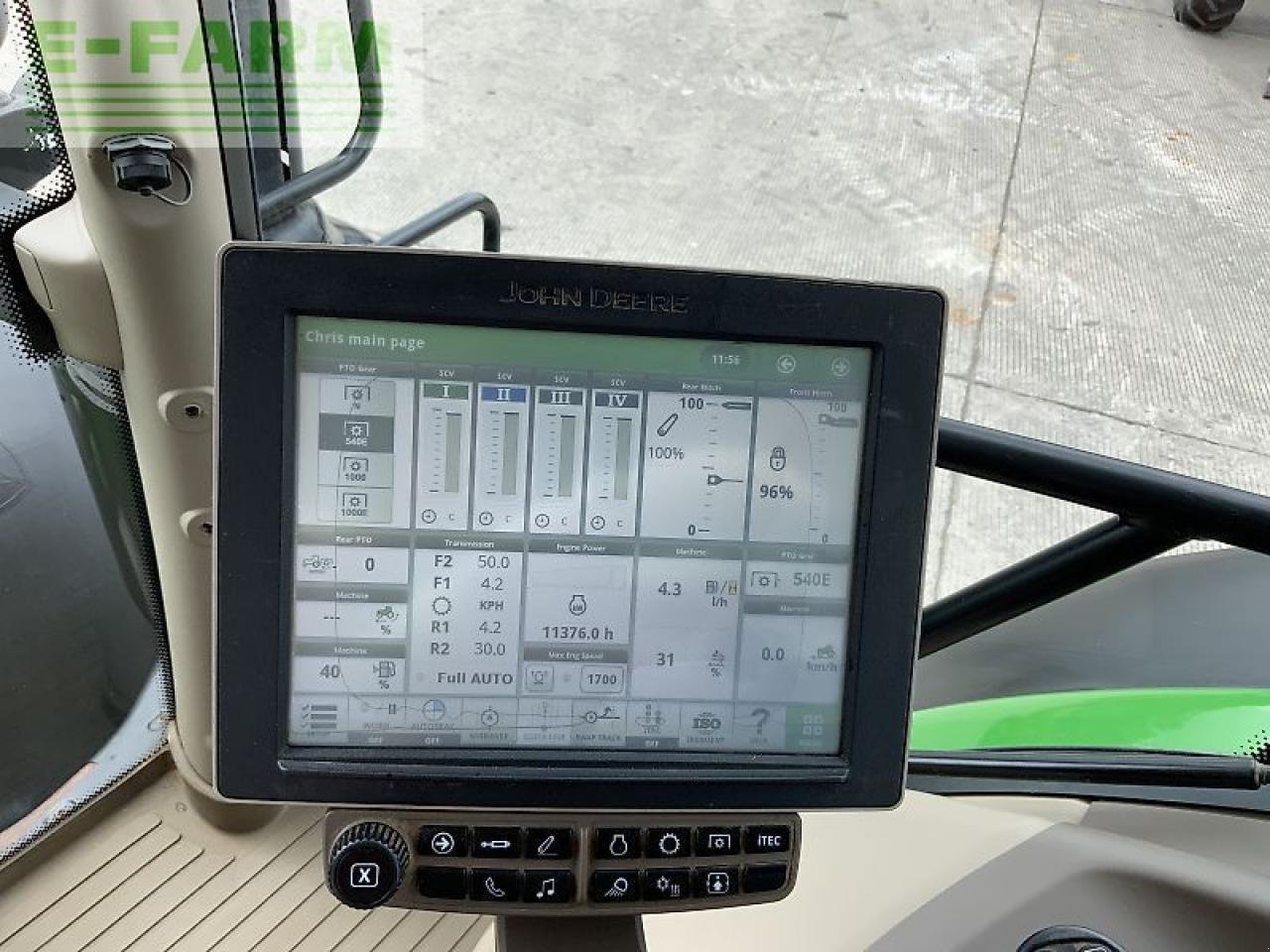 Traktor типа John Deere 6215r (st23802), Gebrauchtmaschine в SHAFTESBURY (Фотография 25)