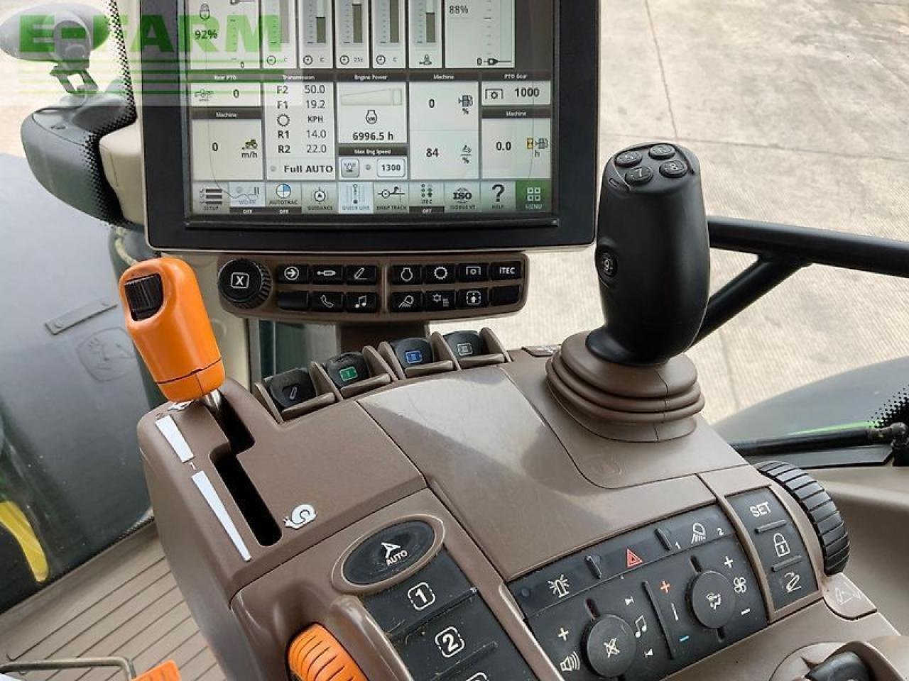 Traktor des Typs John Deere 6215r tractor (st23985), Gebrauchtmaschine in SHAFTESBURY (Bild 22)