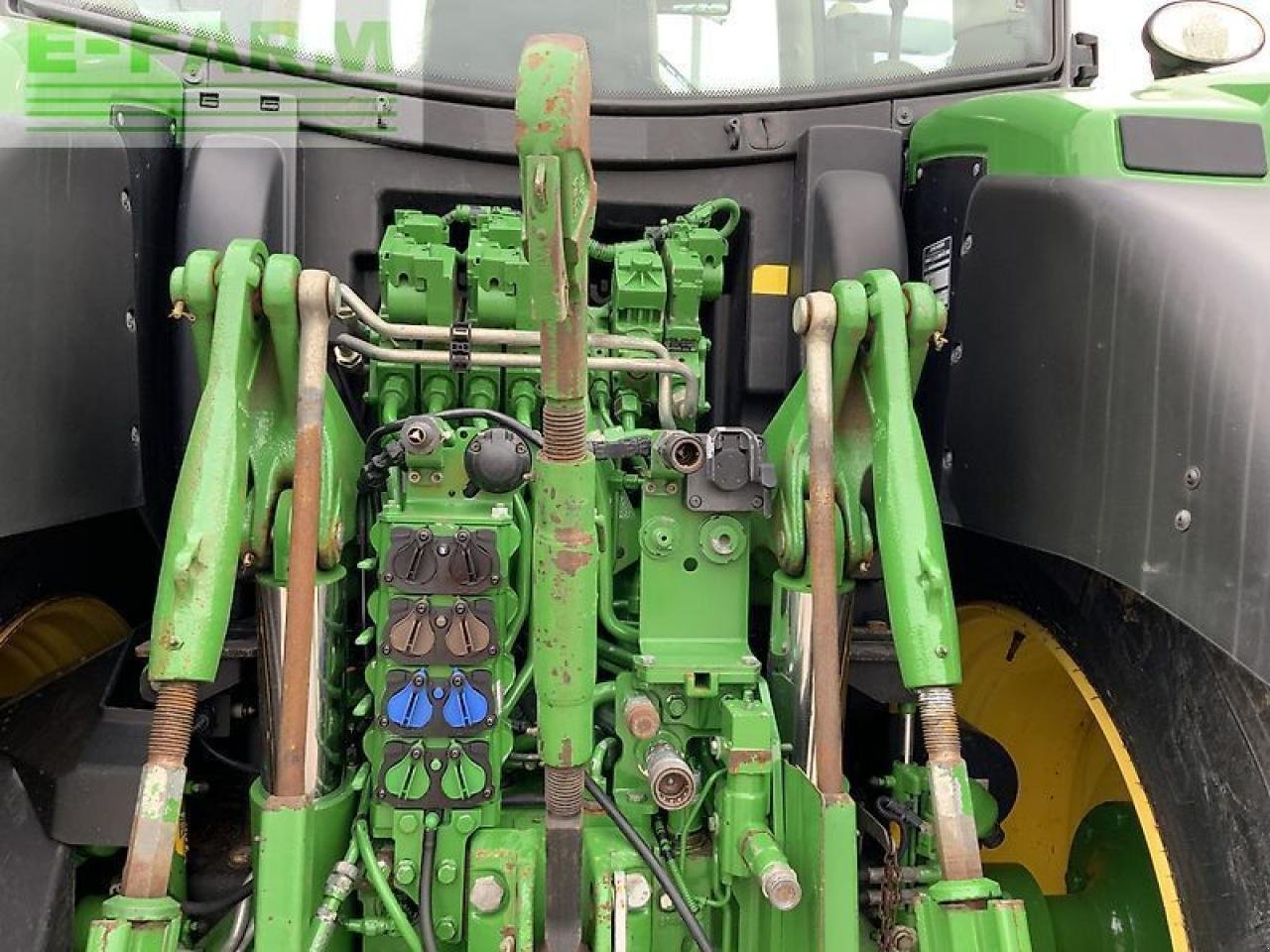 Traktor des Typs John Deere 6215r tractor (st23985), Gebrauchtmaschine in SHAFTESBURY (Bild 17)