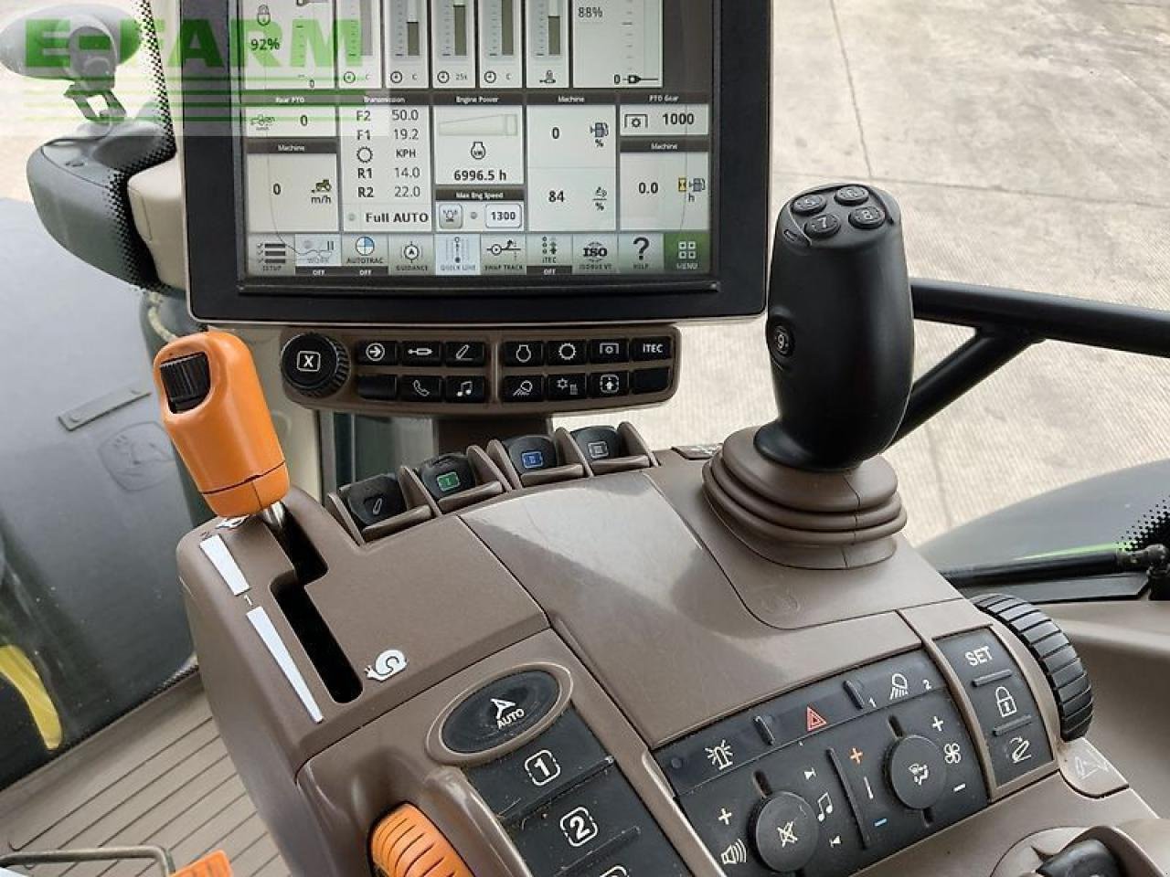 Traktor of the type John Deere 6215r tractor (st23985), Gebrauchtmaschine in SHAFTESBURY (Picture 22)