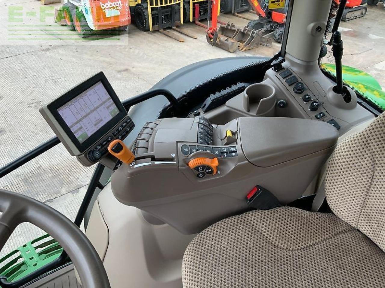 Traktor typu John Deere 6215r tractor (st24044), Gebrauchtmaschine v SHAFTESBURY (Obrázek 22)