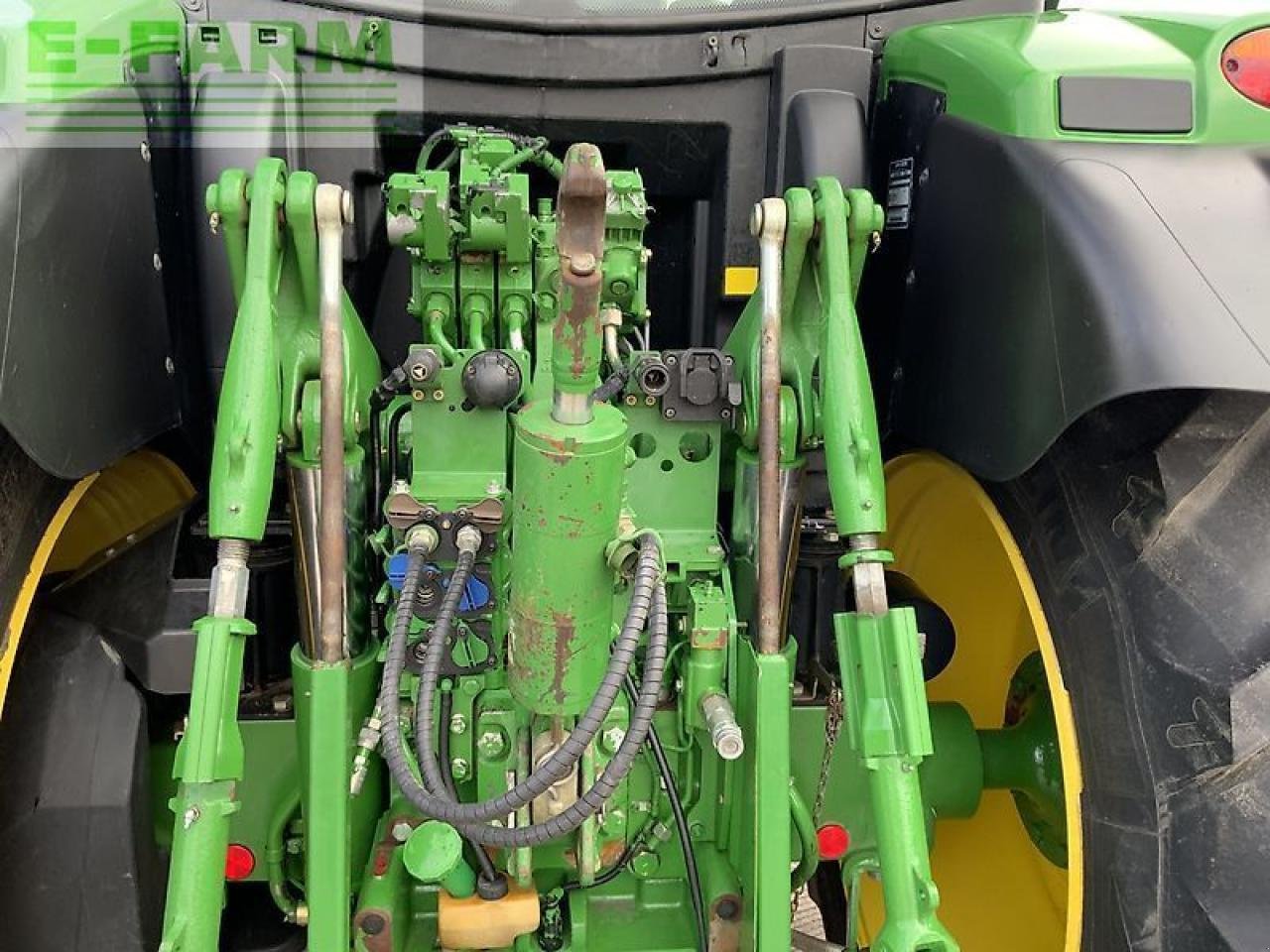 Traktor des Typs John Deere 6215r tractor (st24428), Gebrauchtmaschine in SHAFTESBURY (Bild 20)
