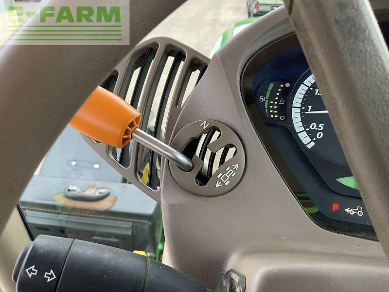 Traktor of the type John Deere 6215r tractor (st24594), Gebrauchtmaschine in SHAFTESBURY (Picture 24)