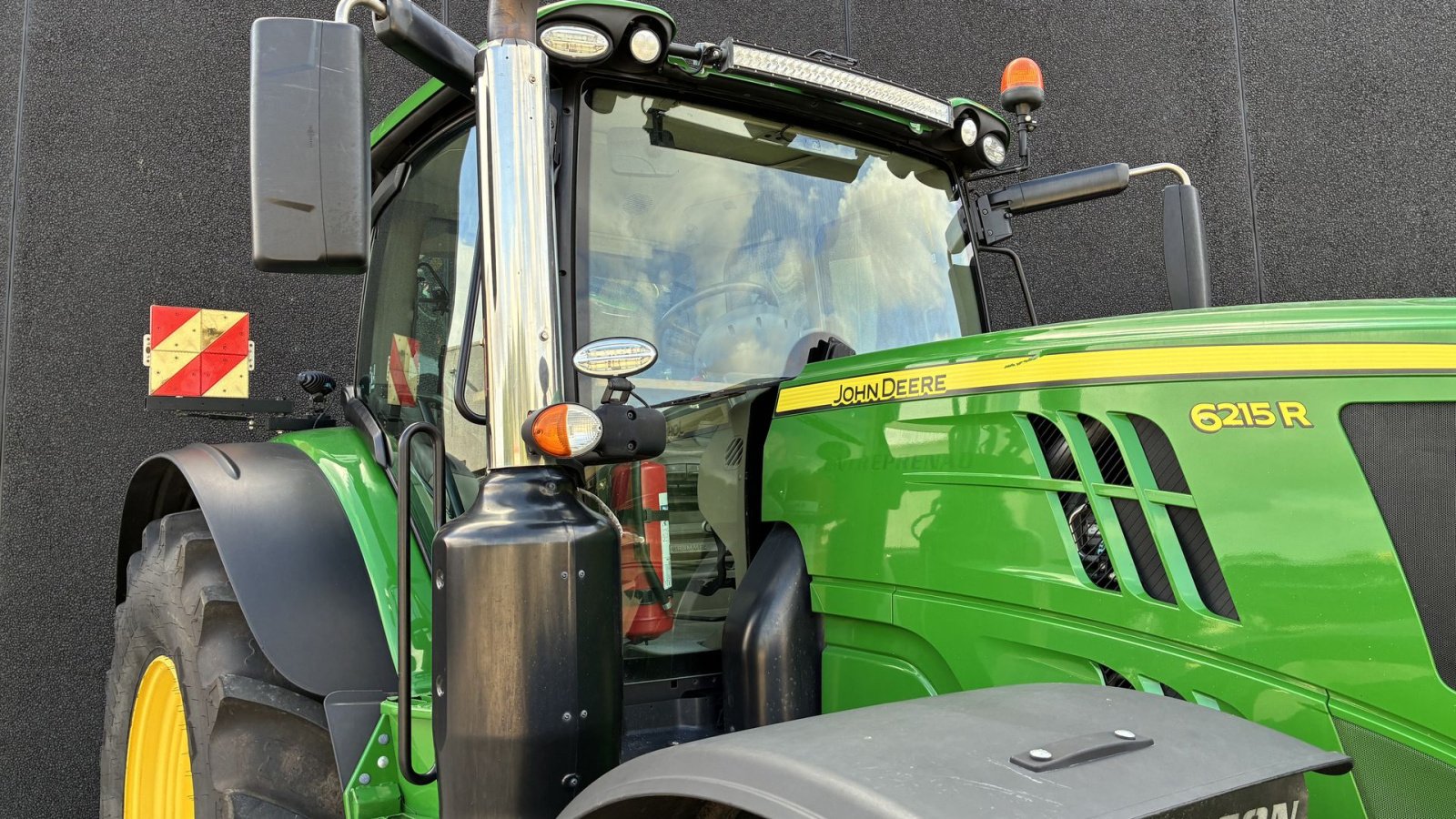 Traktor typu John Deere 6215R Ultimate Edition, Gebrauchtmaschine v Hedensted (Obrázek 3)