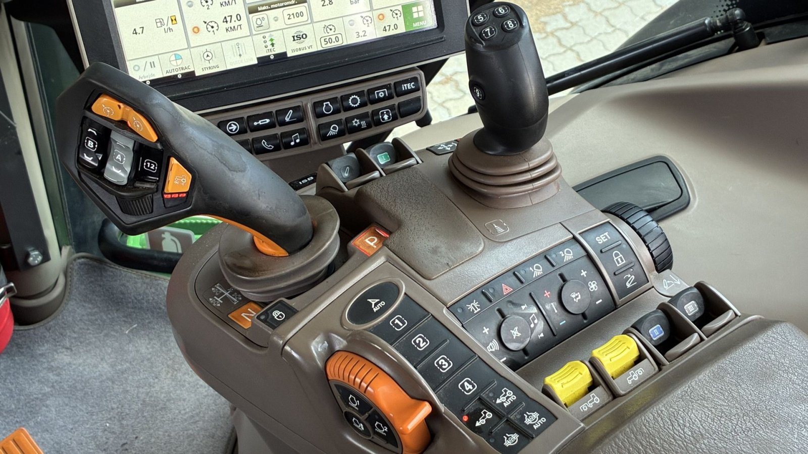 Traktor typu John Deere 6215R Ultimate Edition, Gebrauchtmaschine v Hedensted (Obrázek 15)