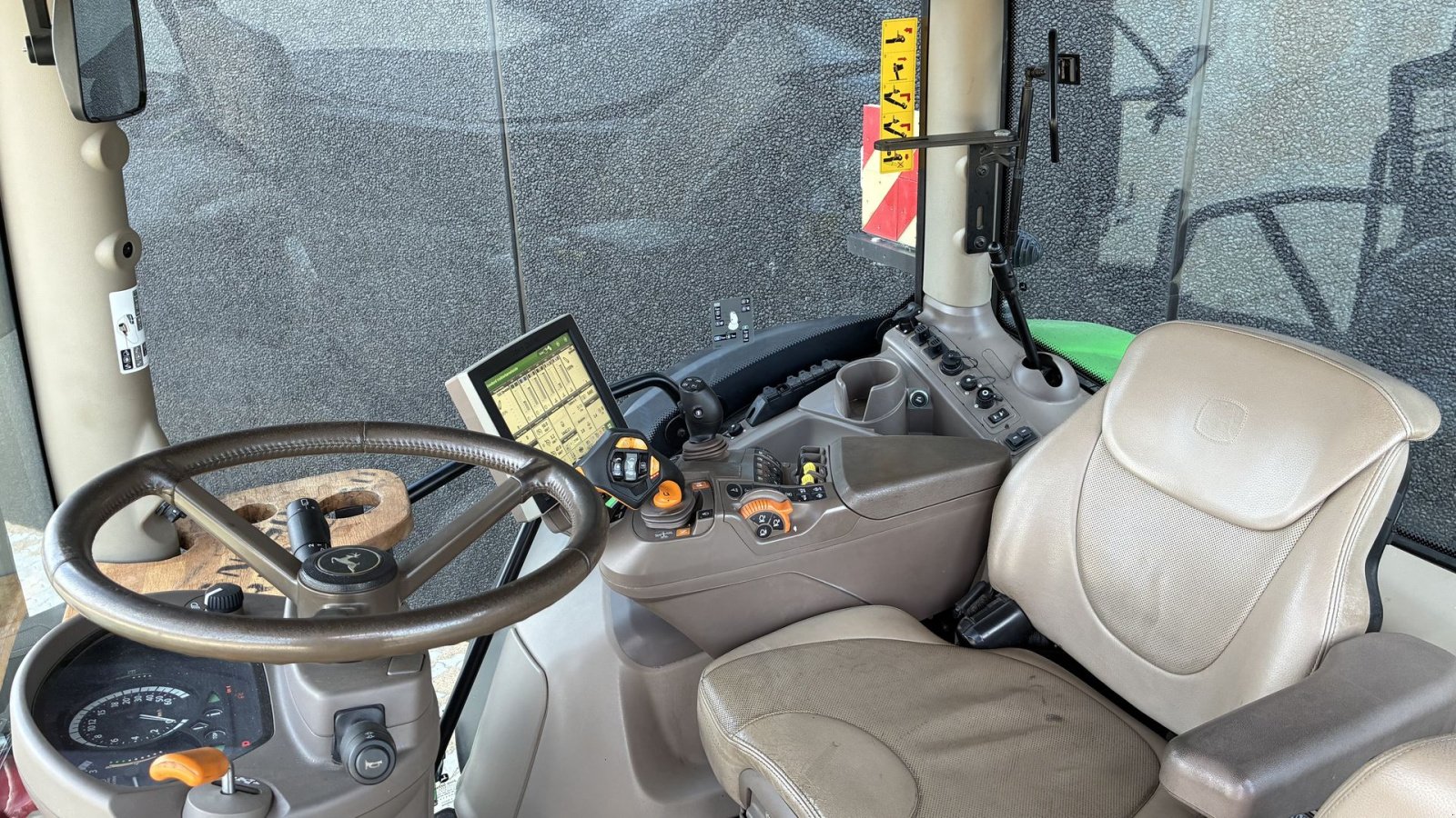 Traktor typu John Deere 6215R Ultimate Edition, Gebrauchtmaschine v Hedensted (Obrázek 13)