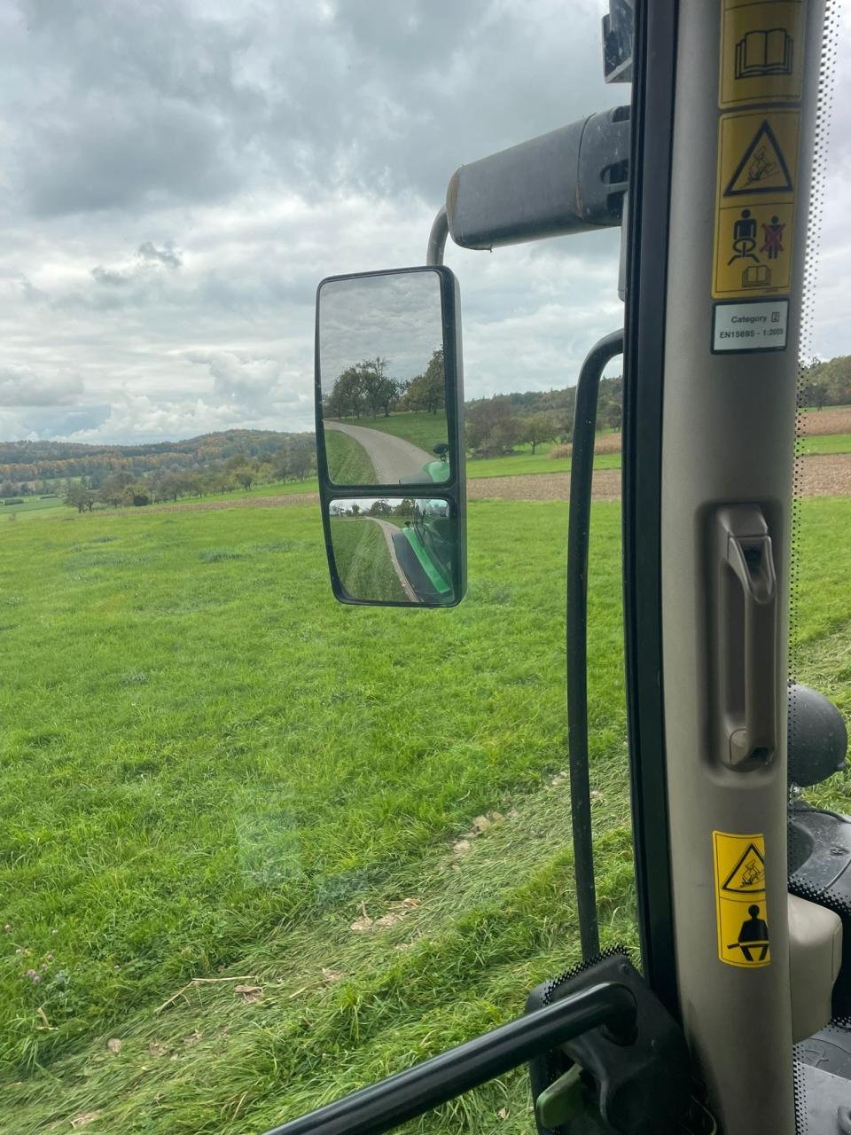 Traktor типа John Deere 6215R Ultimate, Gebrauchtmaschine в Aspach (Фотография 16)