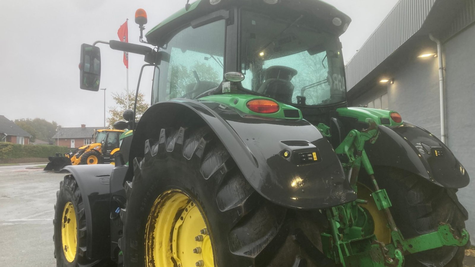 Traktor типа John Deere 6215R, Gebrauchtmaschine в Hobro (Фотография 9)