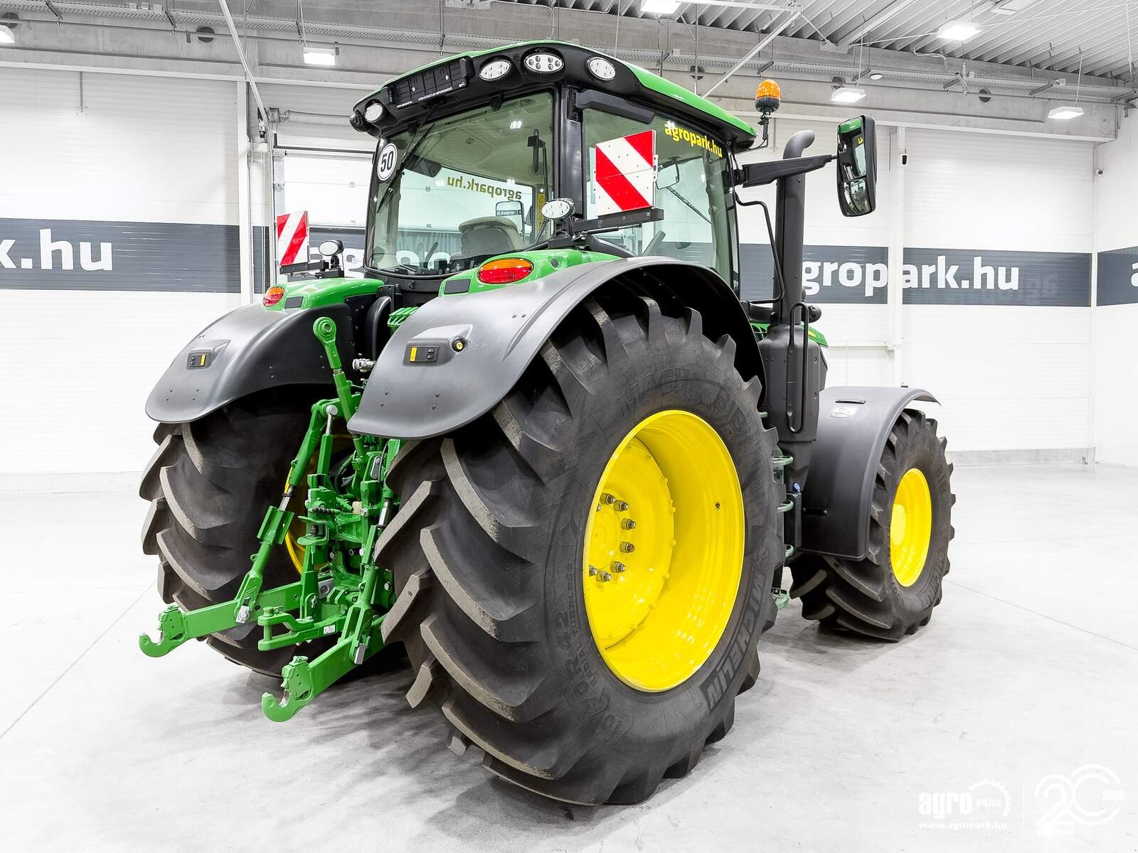 Traktor typu John Deere 6215R, Gebrauchtmaschine v Csengele (Obrázek 3)