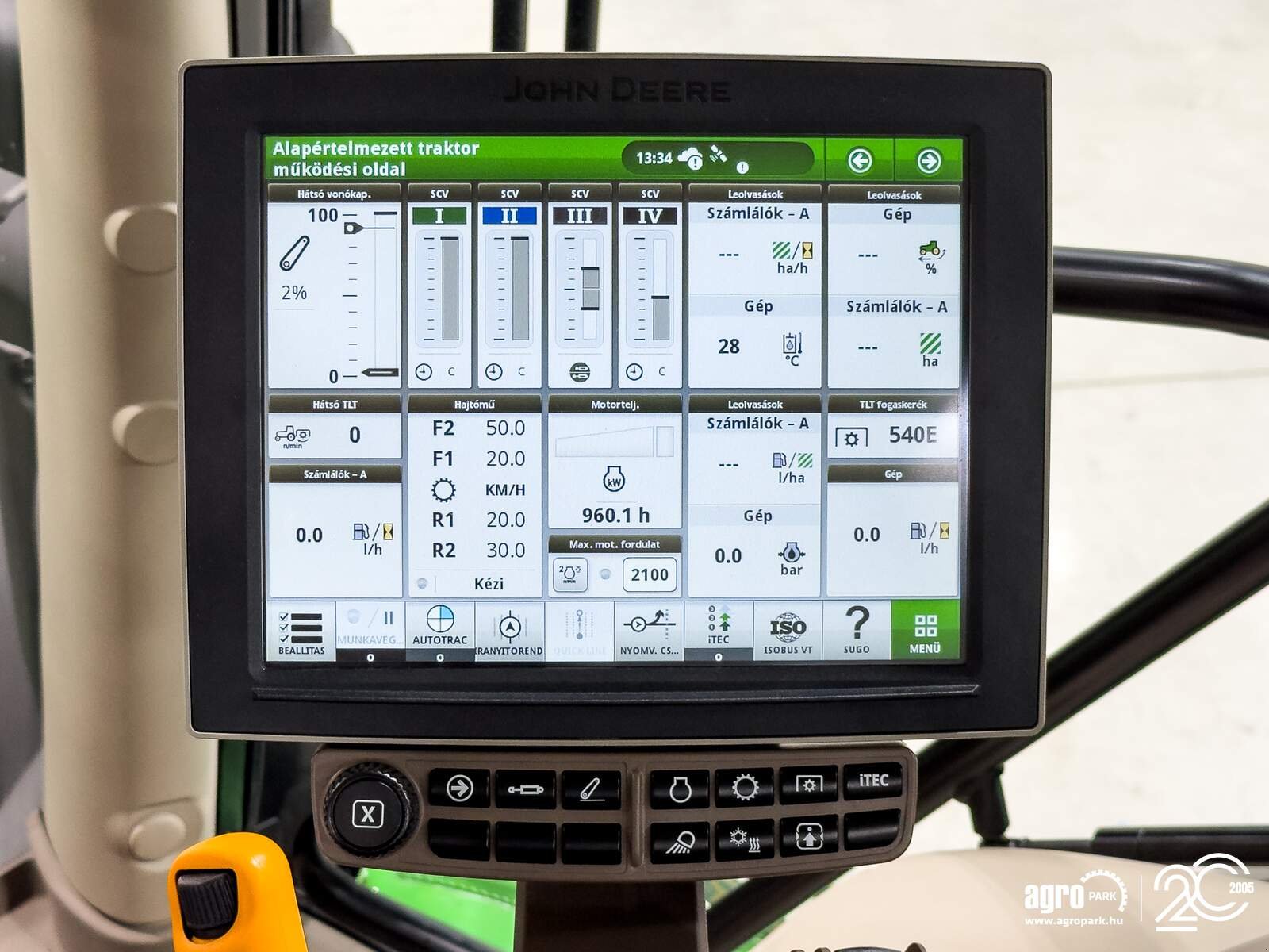 Traktor typu John Deere 6215R, Gebrauchtmaschine v Csengele (Obrázek 18)