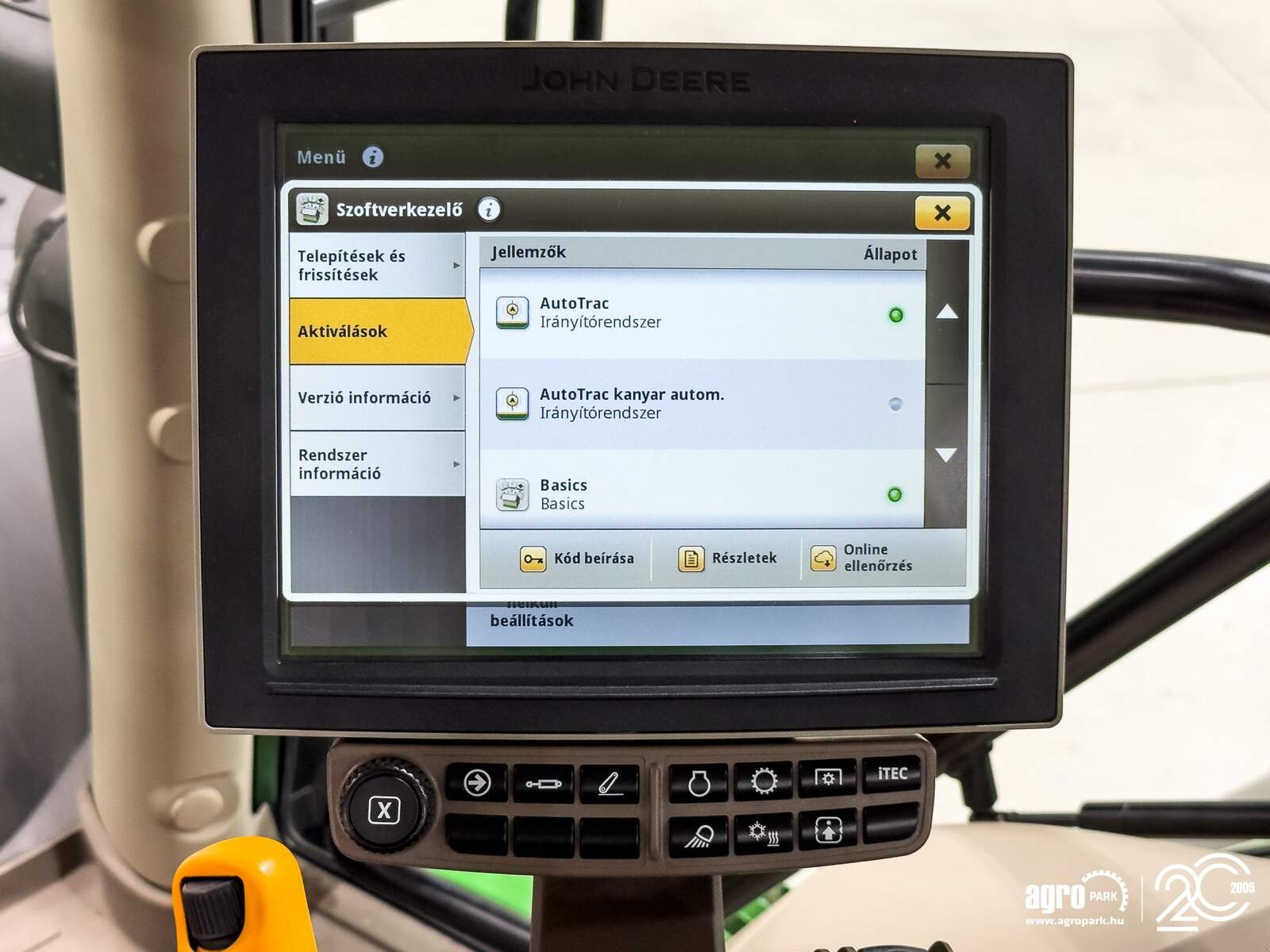 Traktor typu John Deere 6215R, Gebrauchtmaschine v Csengele (Obrázek 21)