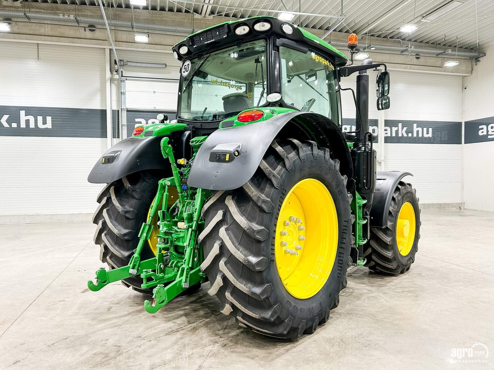 Traktor del tipo John Deere 6215R, Gebrauchtmaschine en Csengele (Imagen 3)