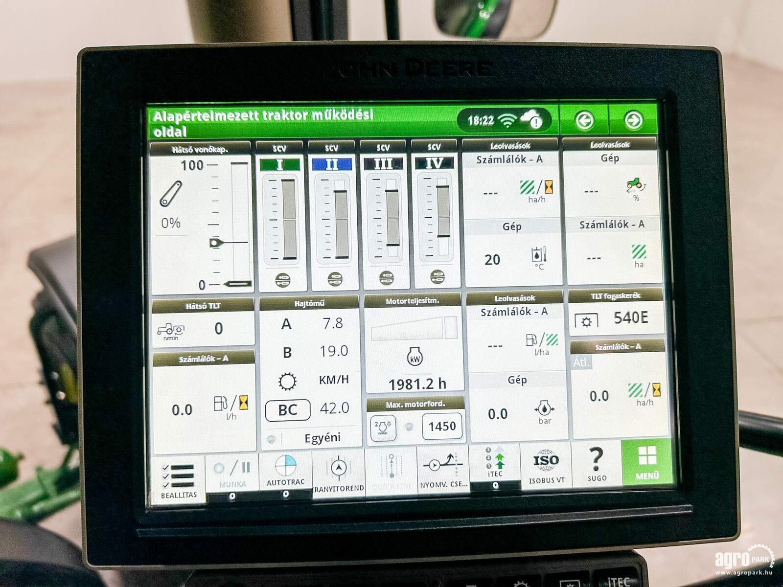 Traktor del tipo John Deere 6215R, Gebrauchtmaschine en Csengele (Imagen 9)